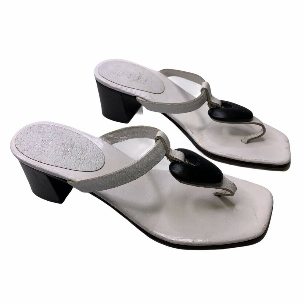 GUCCI White Leather Block Heel 2" Thong Sandals